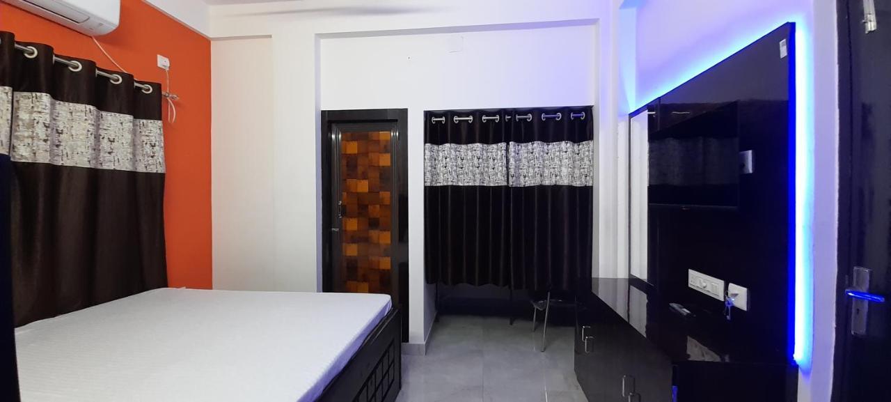 Garden Guest House Near Rene Tower Ruby General Hospital Calcuta Exterior foto